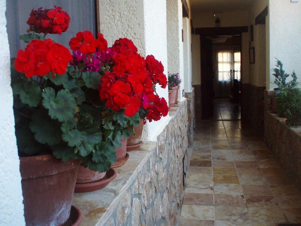 Apartamentos Rurales La Muralla II Каньете Экстерьер фото