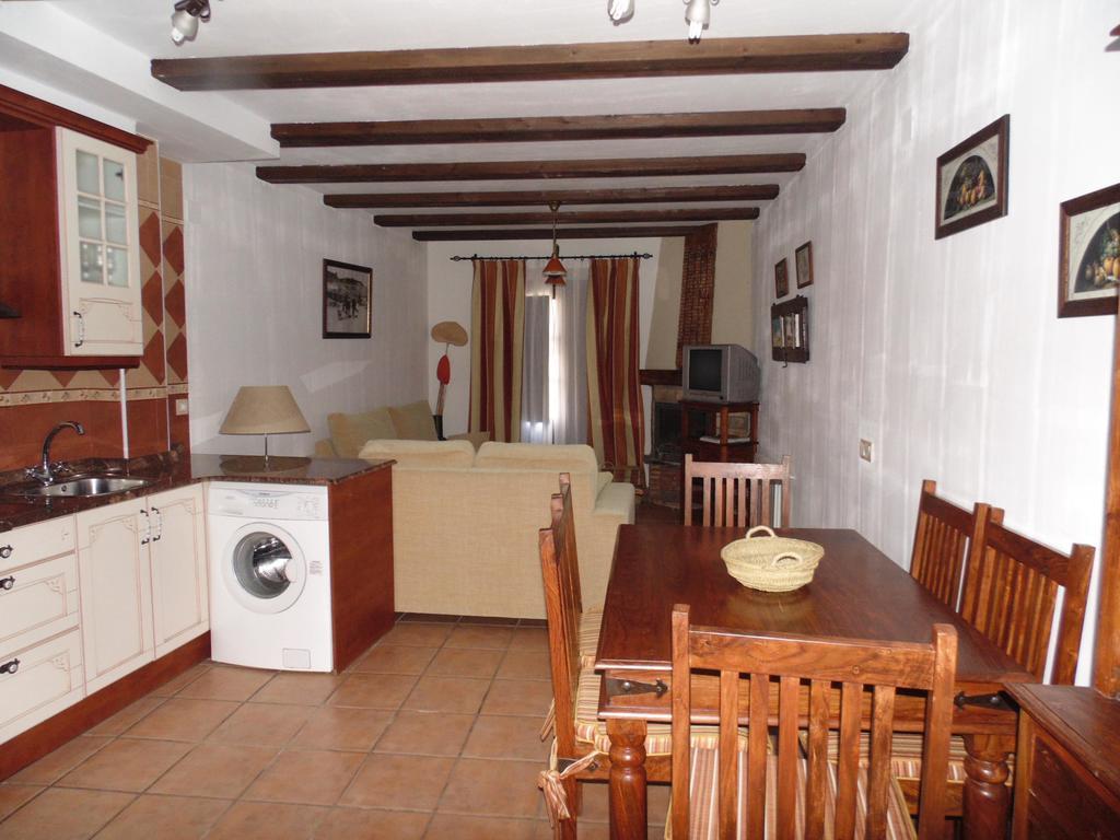 Apartamentos Rurales La Muralla II Каньете Экстерьер фото